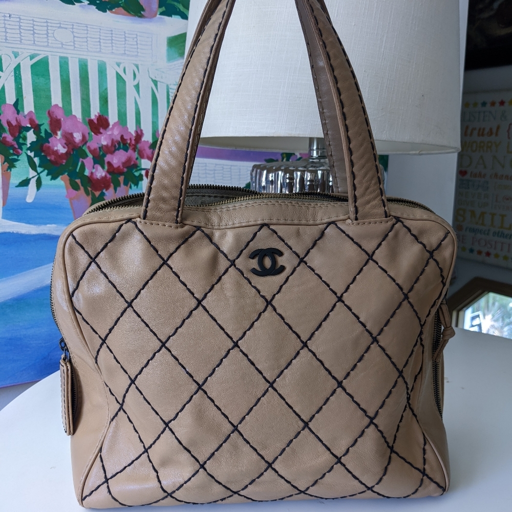 Chanel vintage Surpique handbag